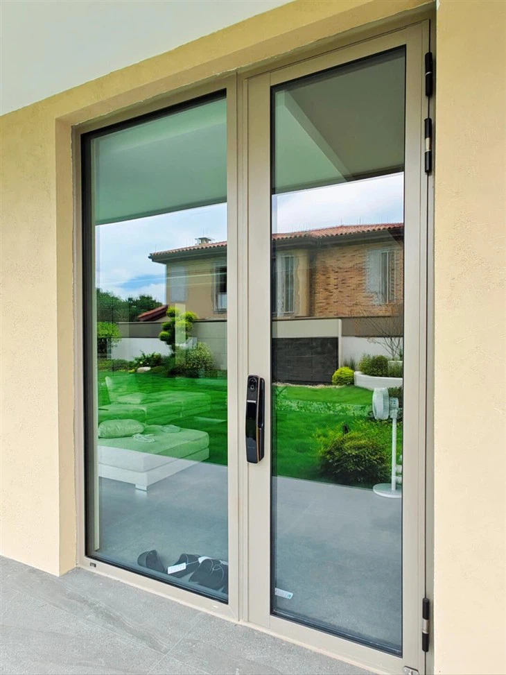 Pintu Masuk Kaca Aluminium Komersial Premium