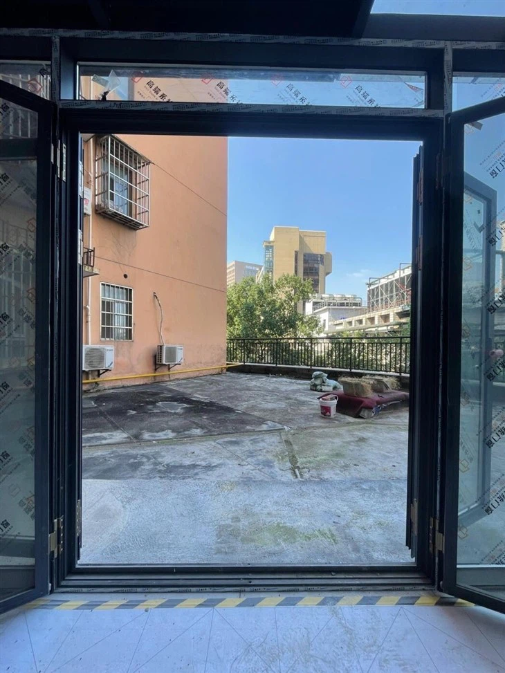 Premium Commercial Aluminium Glass Entry Doors price